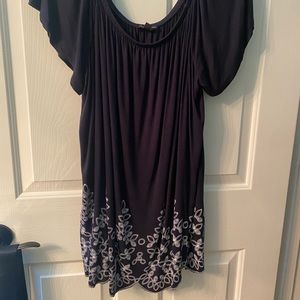 Navy Blue w/white detailing Top